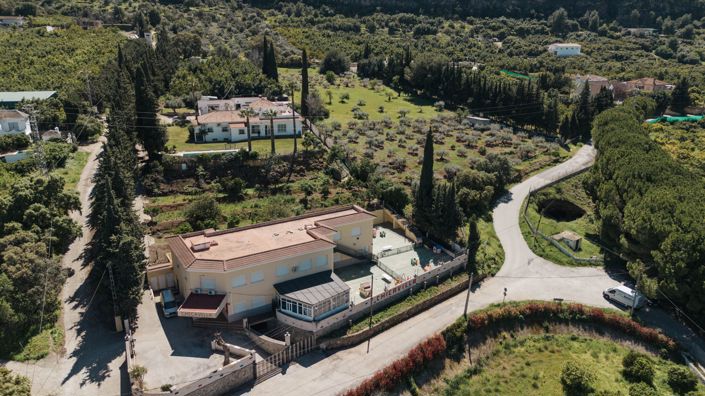 Image No.23-Commercial for sale