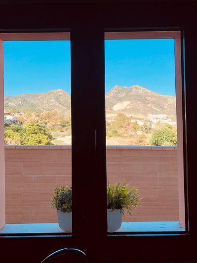 Image No.25-3 Bed House for sale