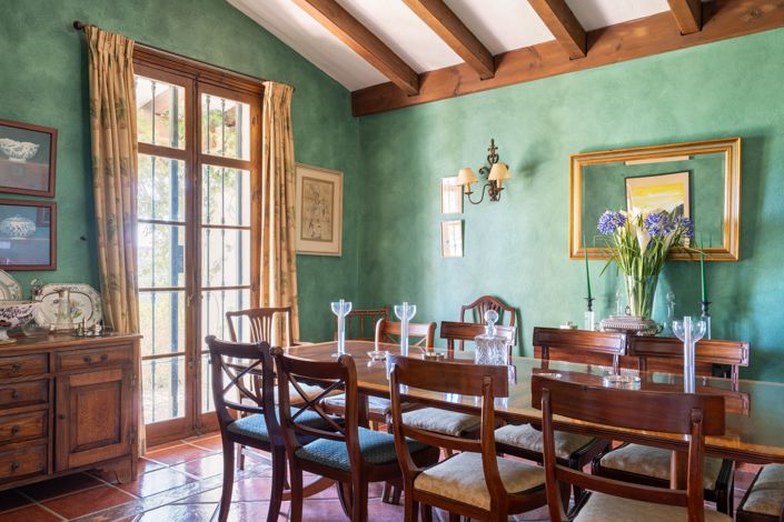 Image No.18-4 Bed Villa for sale