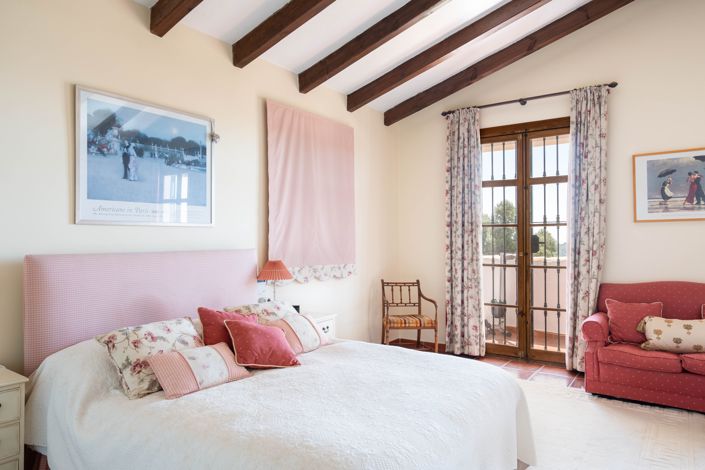 Image No.25-4 Bed Villa for sale