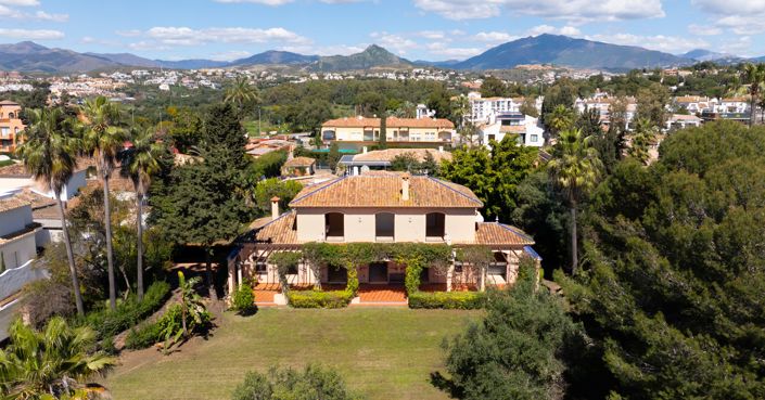 Image No.5-5 Bed House for sale