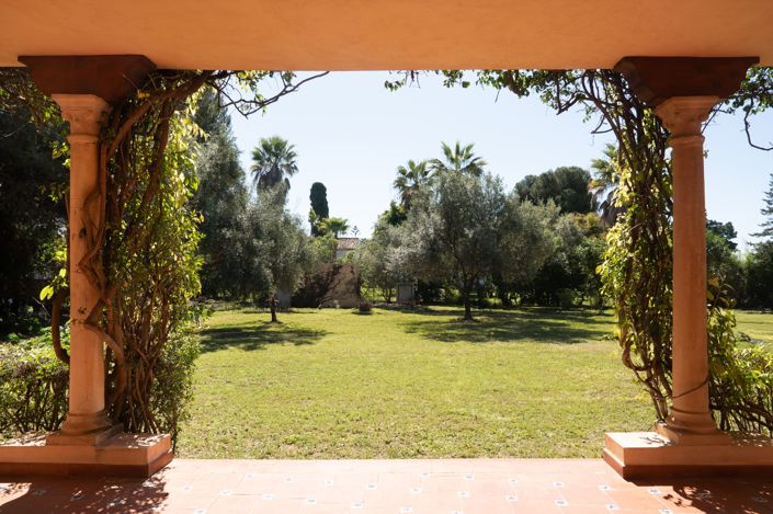 Image No.16-5 Bed House for sale