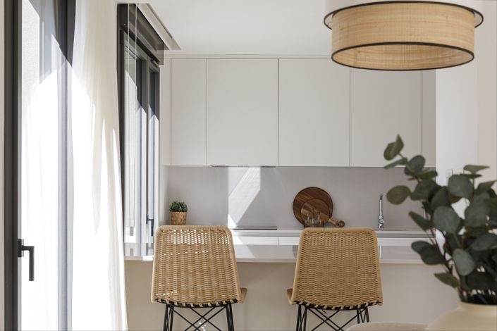 Image No.13-4 Bed Townhouse for sale