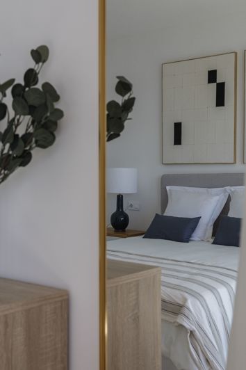 Image No.26-4 Bed Townhouse for sale