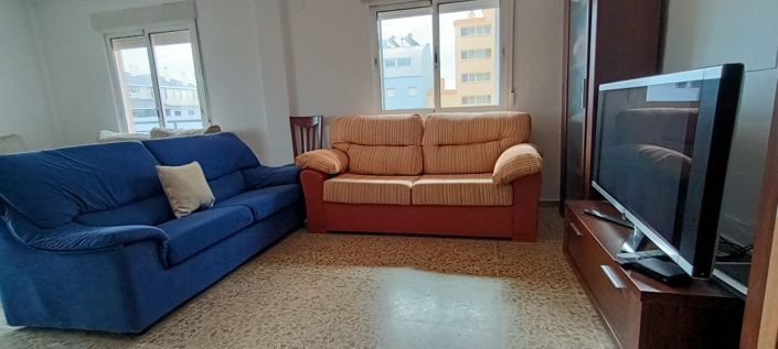 Image No.15-4 Bed Apartment for sale