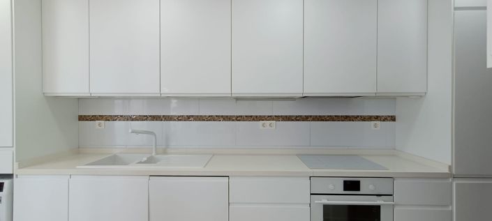 Image No.19-4 Bed Apartment for sale