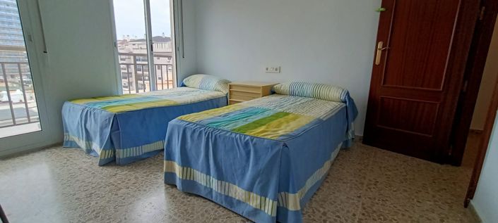 Image No.24-4 Bed Apartment for sale