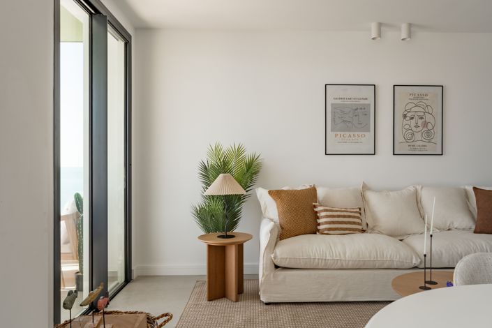 Image No.21-3 Bed Apartment for sale