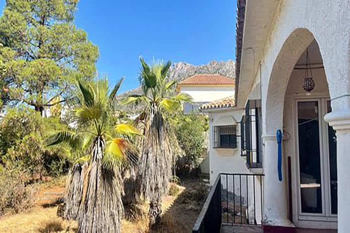 Image No.21-6 Bed Villa for sale