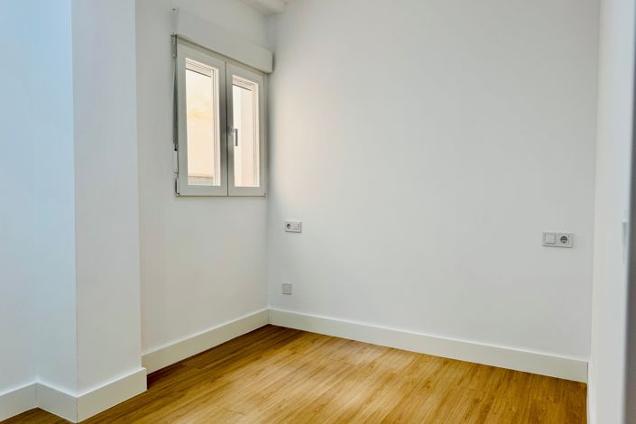 Image No.16-3 Bed Apartment for sale