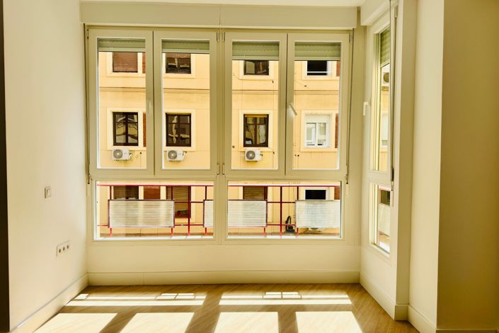 Image No.4-3 Bed Apartment for sale