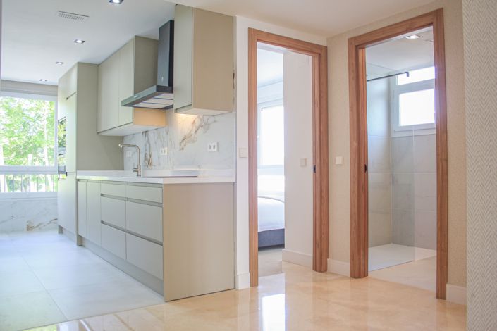 Image No.10-2 Bed Apartment for sale