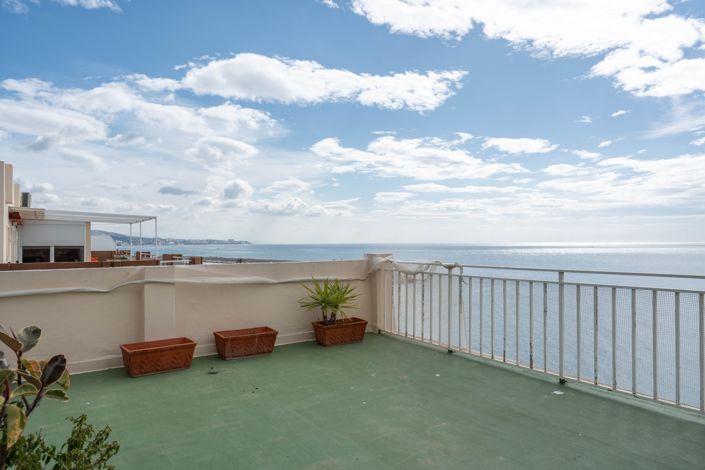 Image No.1-3 Bed Penthouse for sale