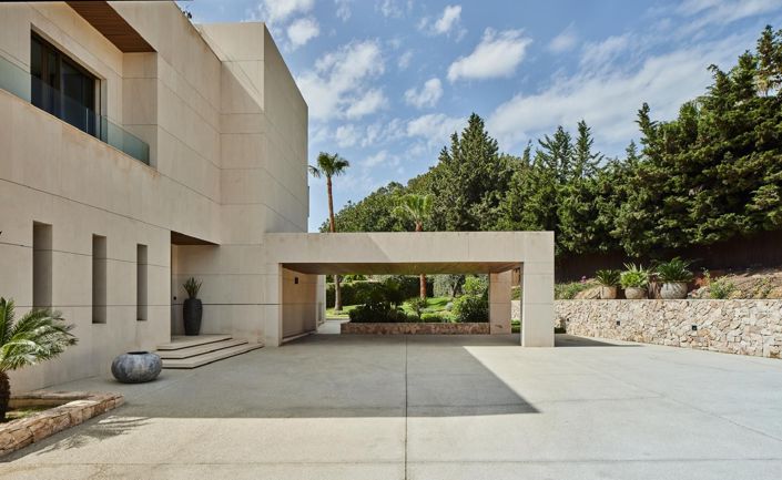 Image No.8-5 Bed Villa for sale