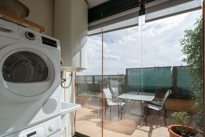 Image No.14-4 Bed Penthouse for sale