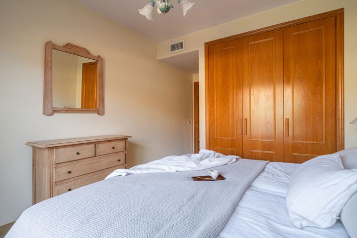 Image No.28-4 Bed Penthouse for sale