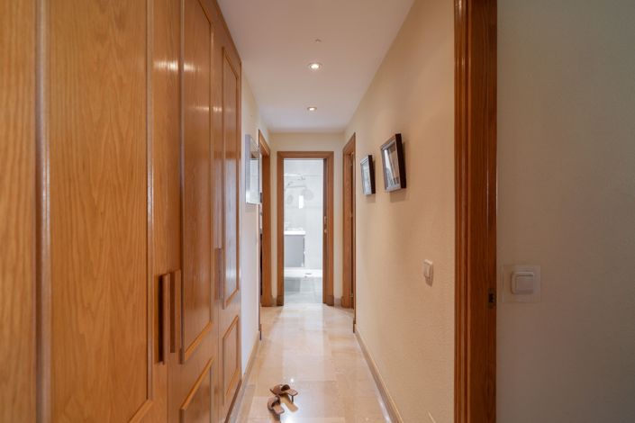 Image No.29-4 Bed Penthouse for sale