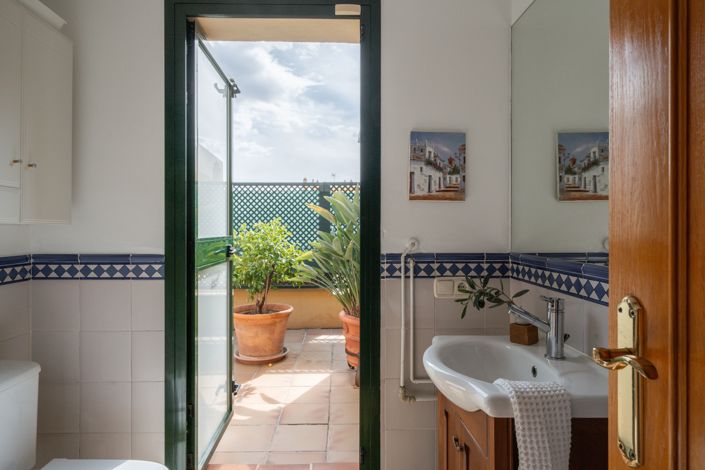 Image No.31-4 Bed Penthouse for sale