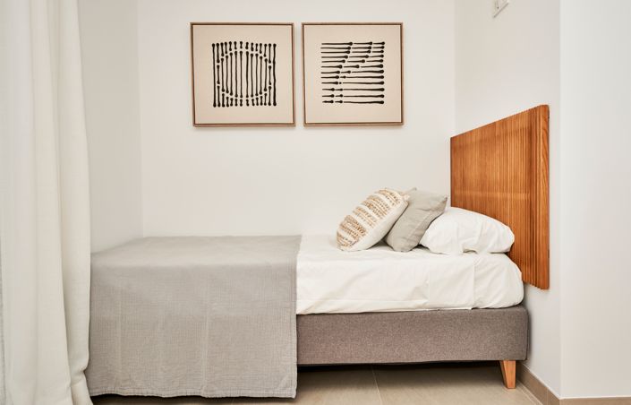 Image No.18-2 Bed Apartment for sale