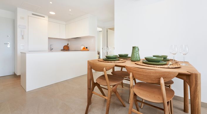 Image No.8-2 Bed Apartment for sale