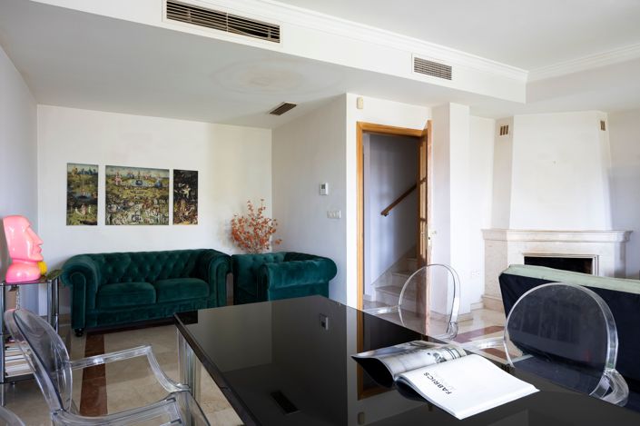 Image No.9-4 Bed House for sale