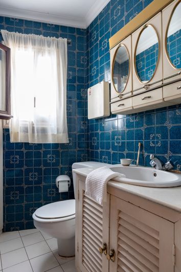 Image No.28-8 Bed House for sale