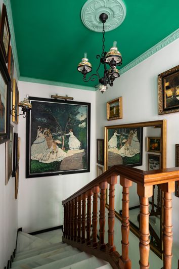 Image No.4-8 Bed House for sale