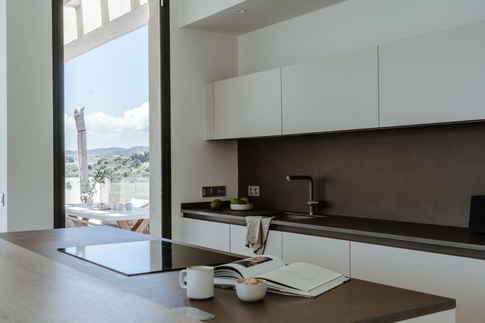 Image No.16-5 Bed House for sale