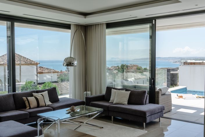 Image No.5-5 Bed House for sale