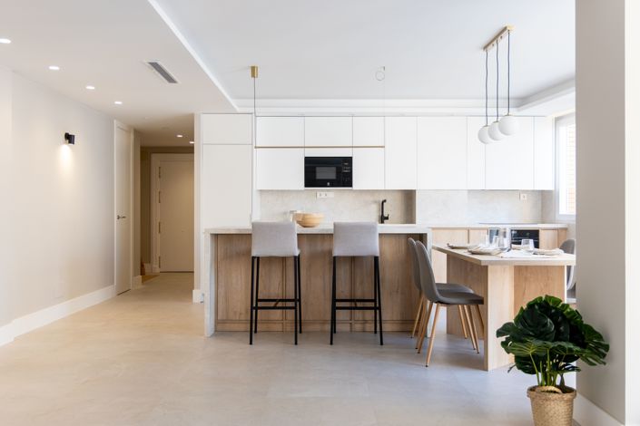 Image No.3-3 Bed Apartment for sale