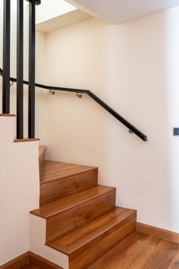 Image No.12-2 Bed Townhouse for sale