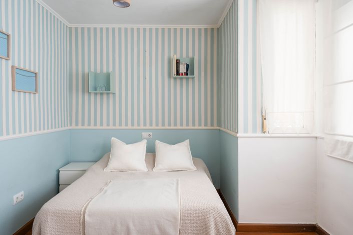 Image No.14-2 Bed Townhouse for sale