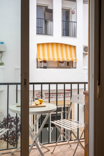 Image No.3-2 Bed Townhouse for sale