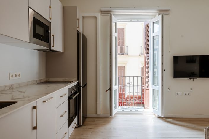 Image No.10-3 Bed Apartment for sale