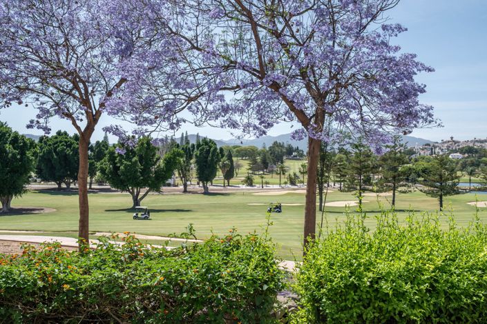 Image No.28-2 Bed Townhouse for sale