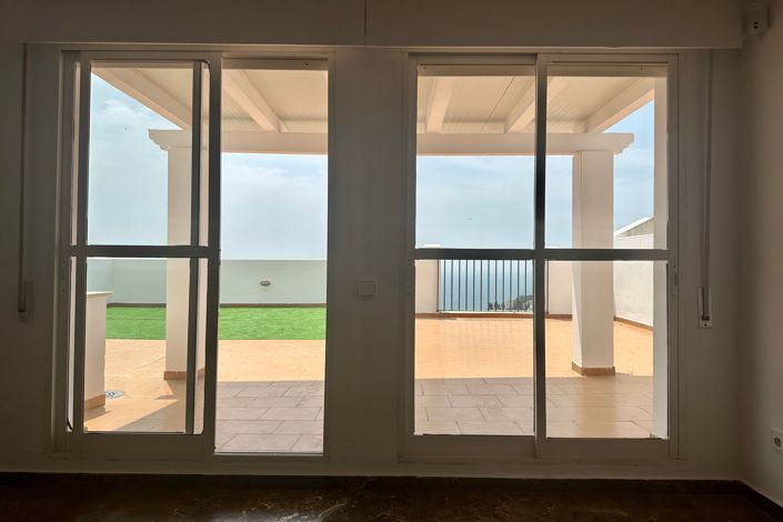 Image No.15-4 Bed Penthouse for sale