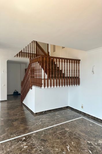 Image No.4-4 Bed Penthouse for sale