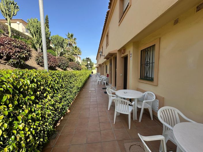Image No.1-Studio for sale