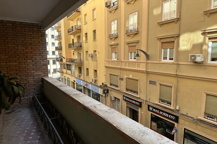 Image No.2-4 Bed Apartment for sale