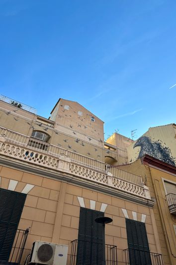 Image No.23-4 Bed Apartment for sale