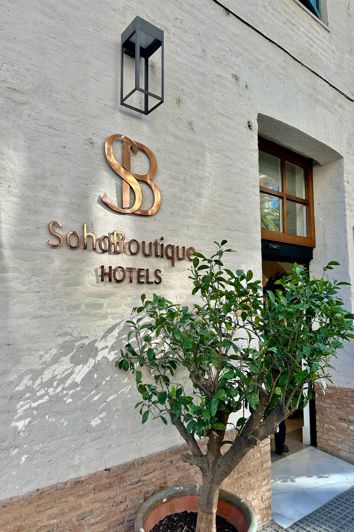 Image No.24-4 Bed Apartment for sale