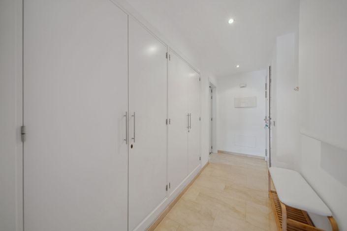 Image No.25-2 Bed Apartment for sale