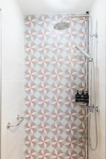 Image No.15-8 Bed Country House for sale