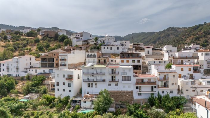 Image No.23-5 Bed House for sale