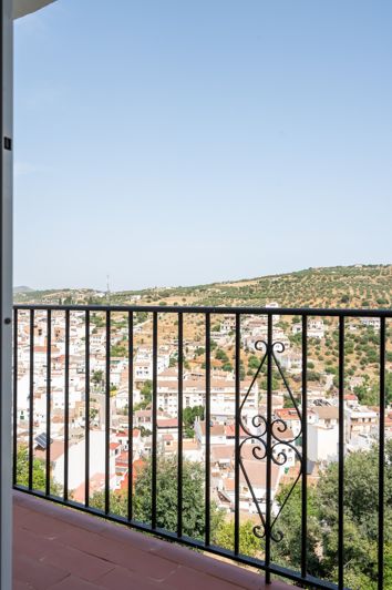 Image No.29-5 Bed House for sale