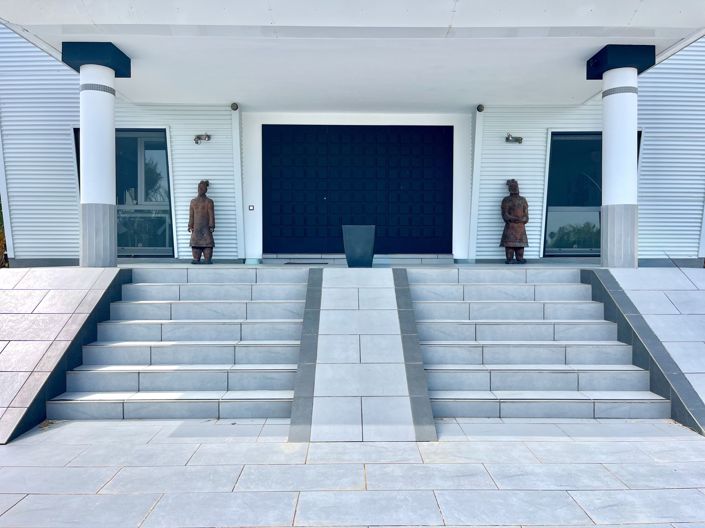 Image No.6-5 Bed Villa for sale