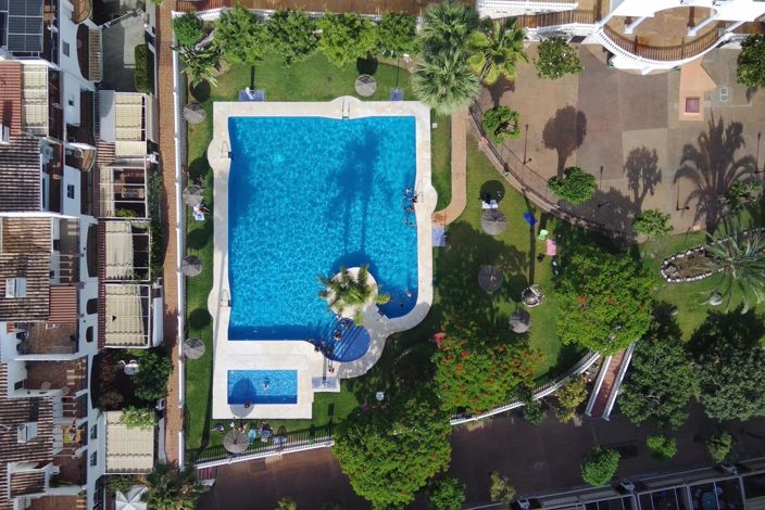 Image No.30-5 Bed Townhouse for sale