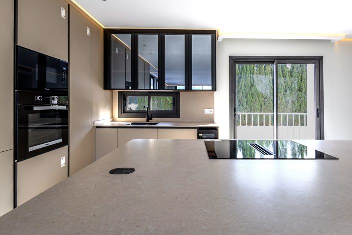 Image No.10-2 Bed Apartment for sale