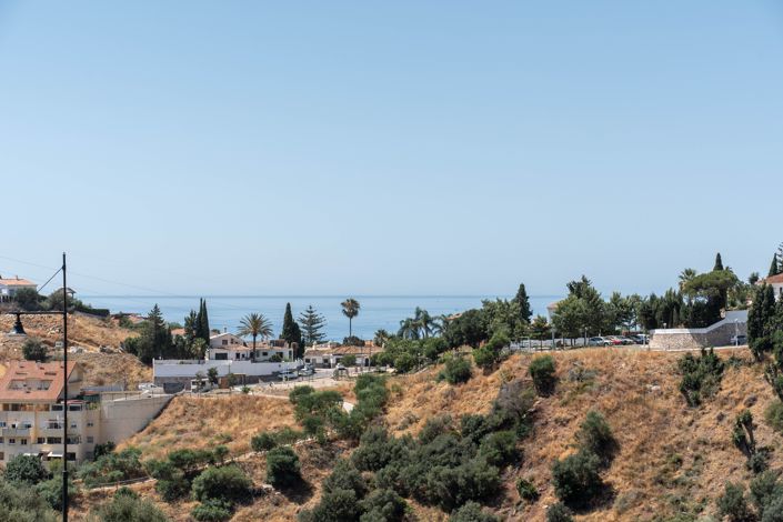 Image No.25-2 Bed Apartment for sale