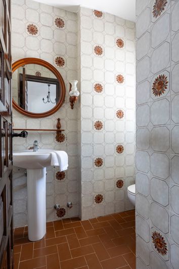 Image No.16-6 Bed Villa for sale